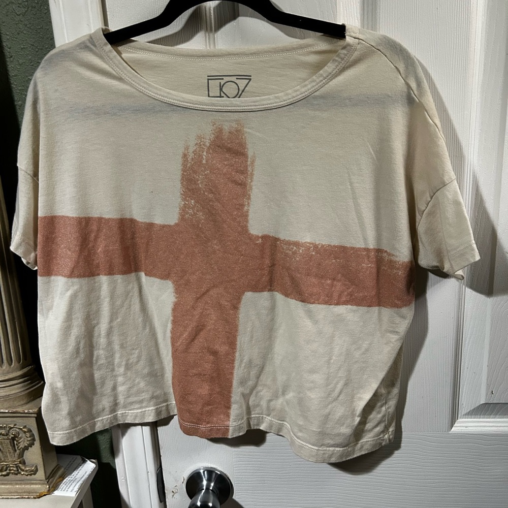 T.161 FRZ Cross Crop Top